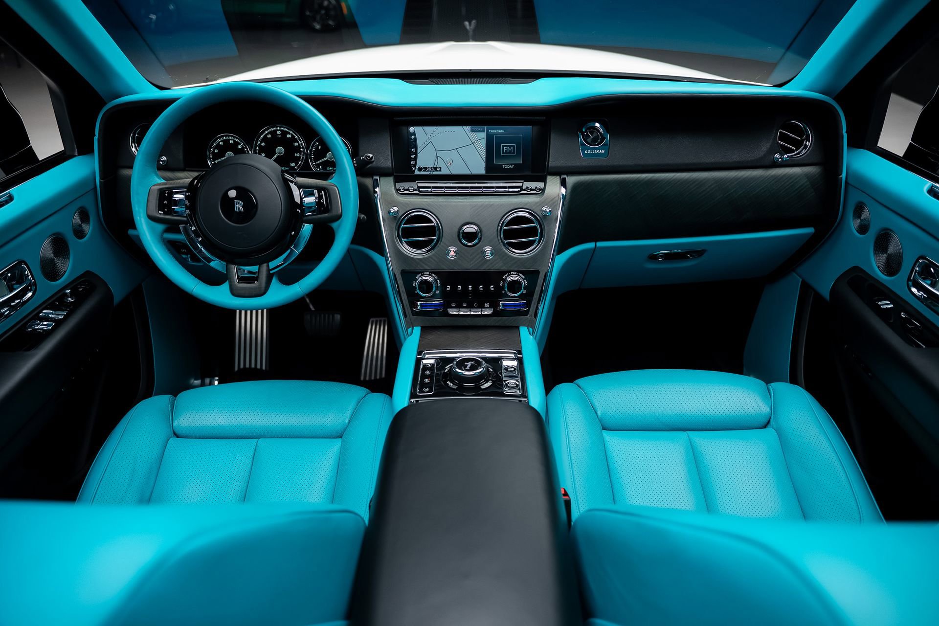 Used 2019 Rolls-Royce Cullinan AWD/4WD image 43