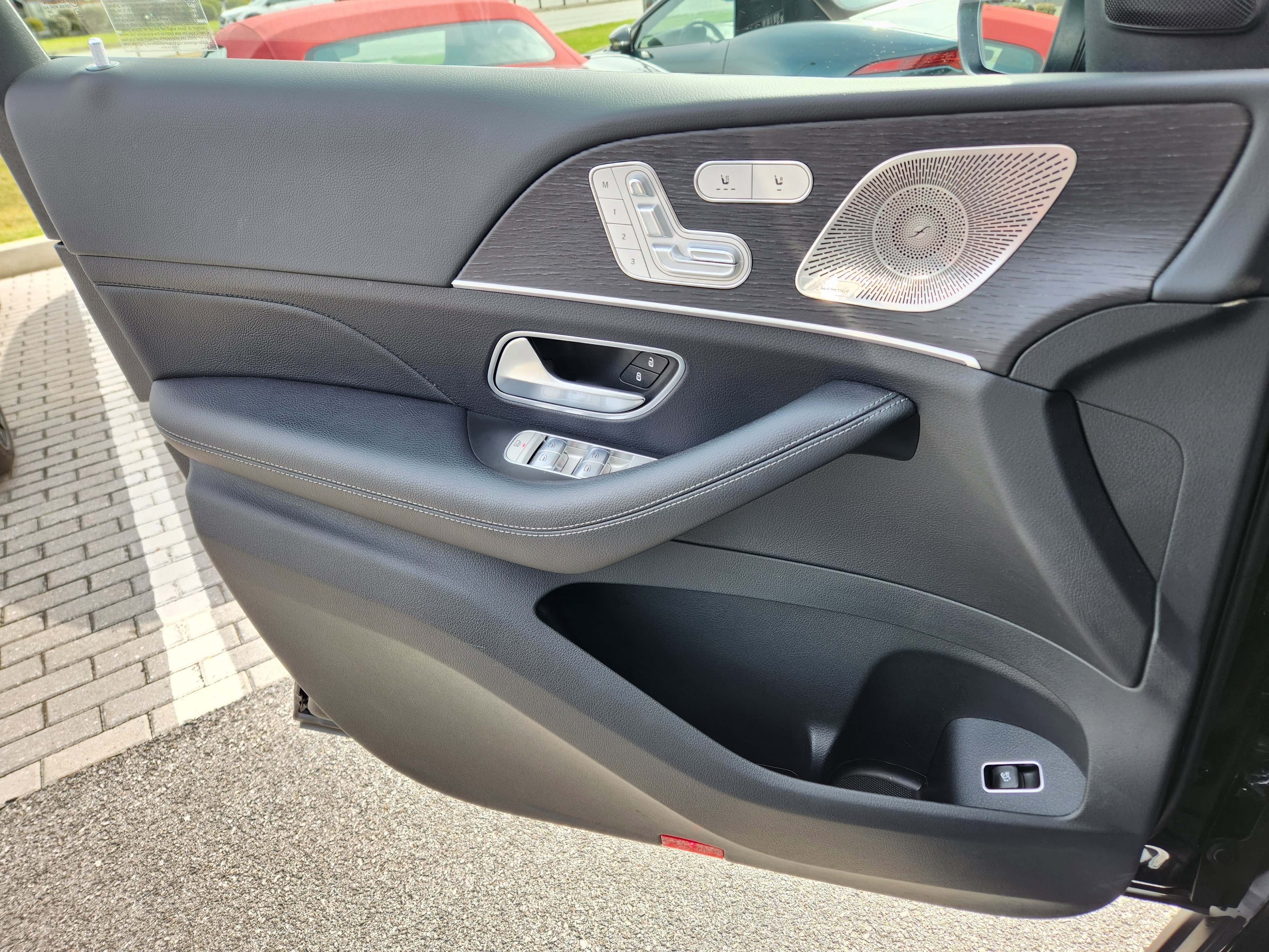 Used 2022 Mercedes-Benz GLE 350 4MATIC image 26