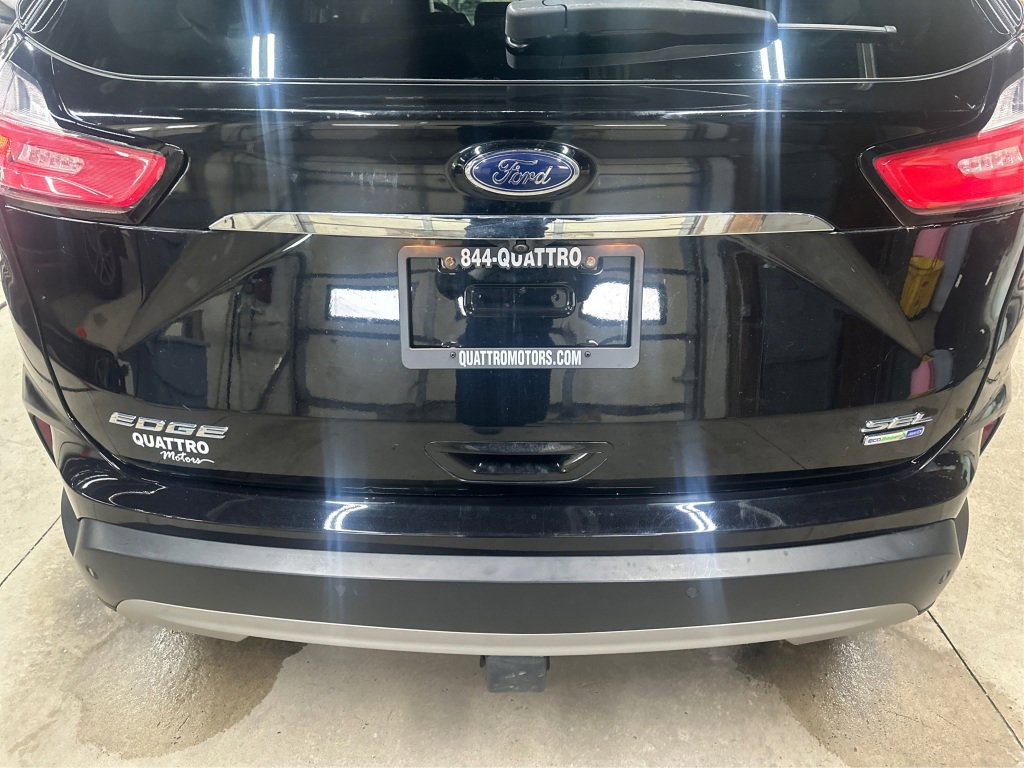 Used 2021 Ford Edge SEL w/ Convenience Package image 14