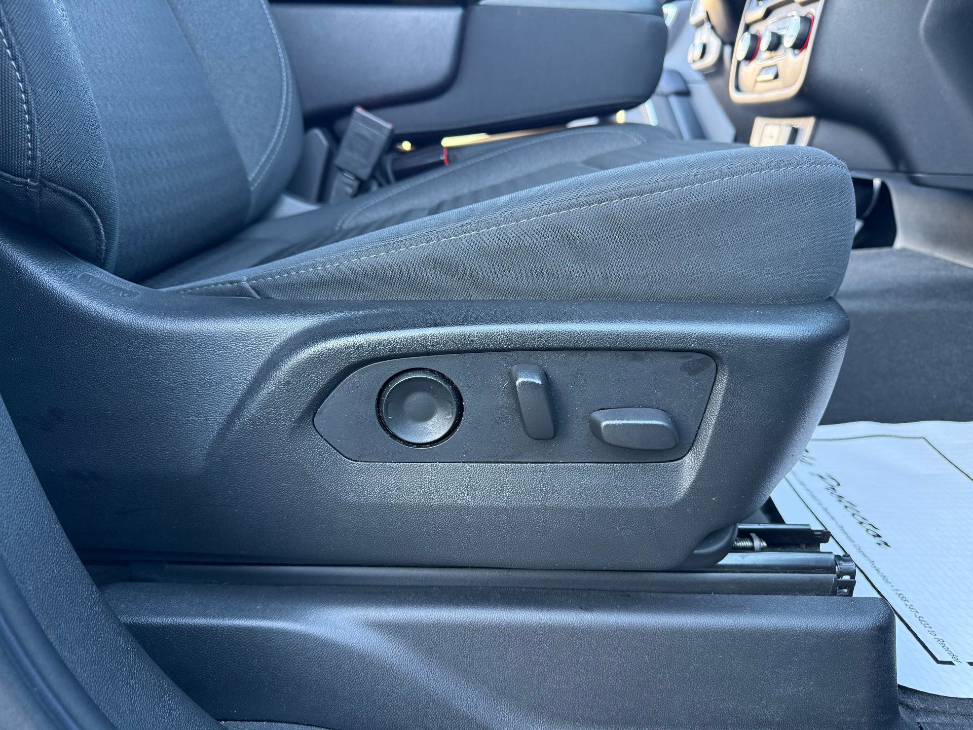 Certified 2021 Chevrolet Suburban LS w/ Driver Alert Package image 15