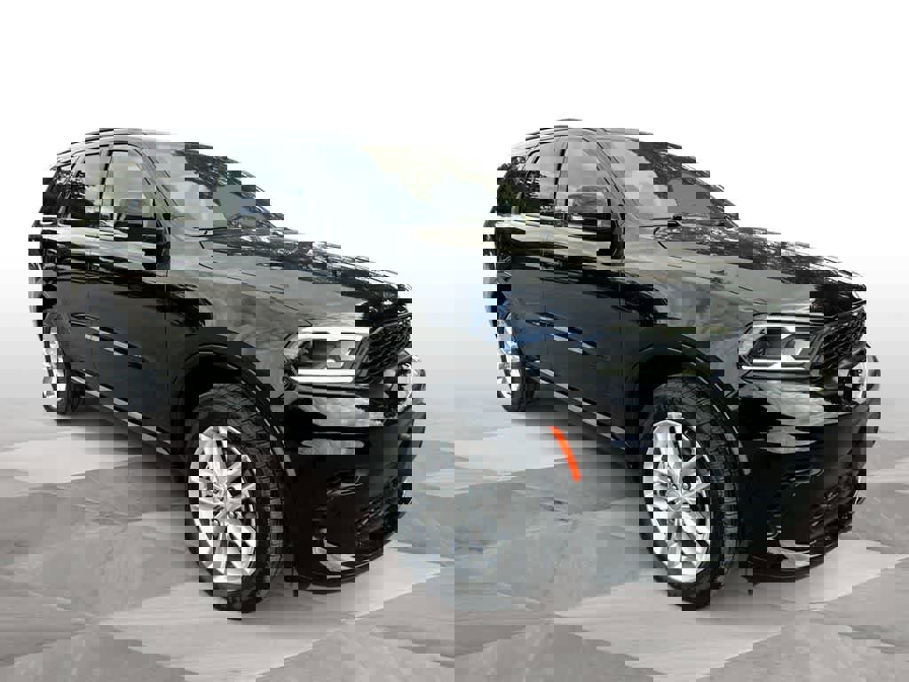 Used 2024 Dodge Durango GT image 2