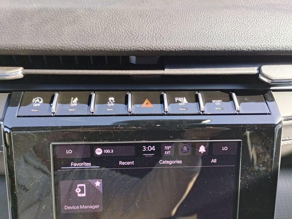 New 2025 Jeep Grand Cherokee Laredo w/ Trailer Tow Package image 31