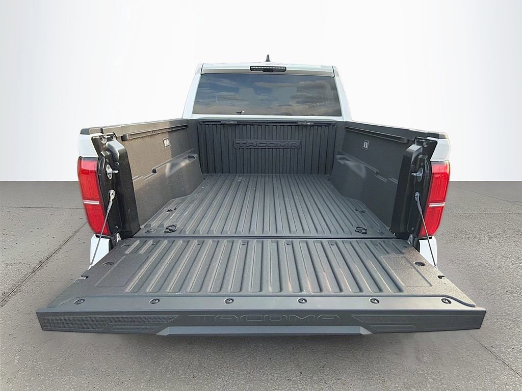 Used 2024 Toyota Tacoma TRD Off-Road image 12