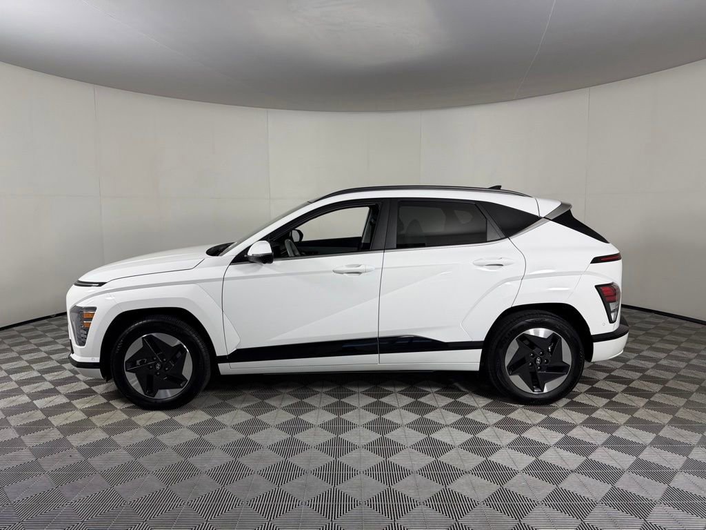 Used 2024 Hyundai Kona Limited FWD image 10