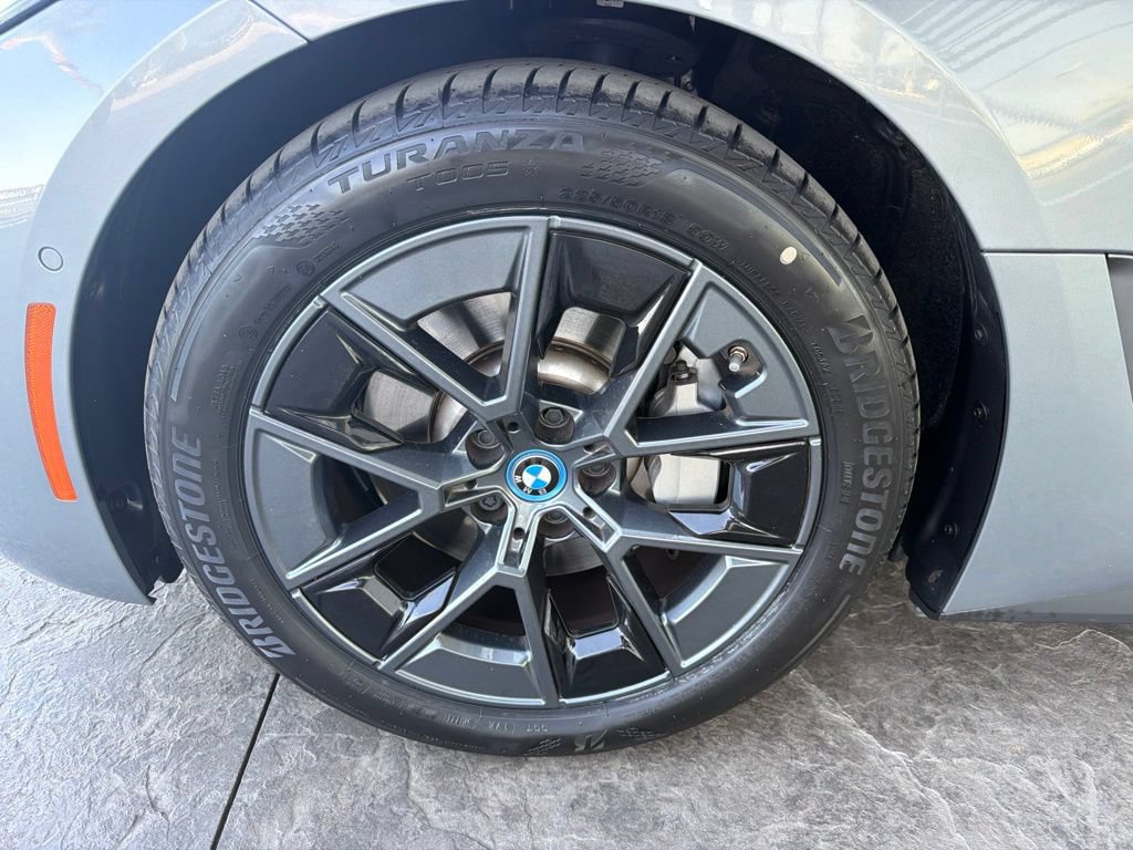 Certified 2023 BMW i4 eDrive40 w/ Premium Package RWD image 5