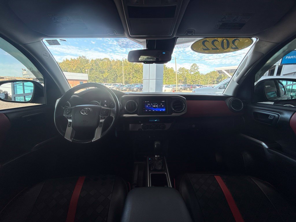 Used 2022 Toyota Tacoma SR5 w/ Technology Package RWD image 21
