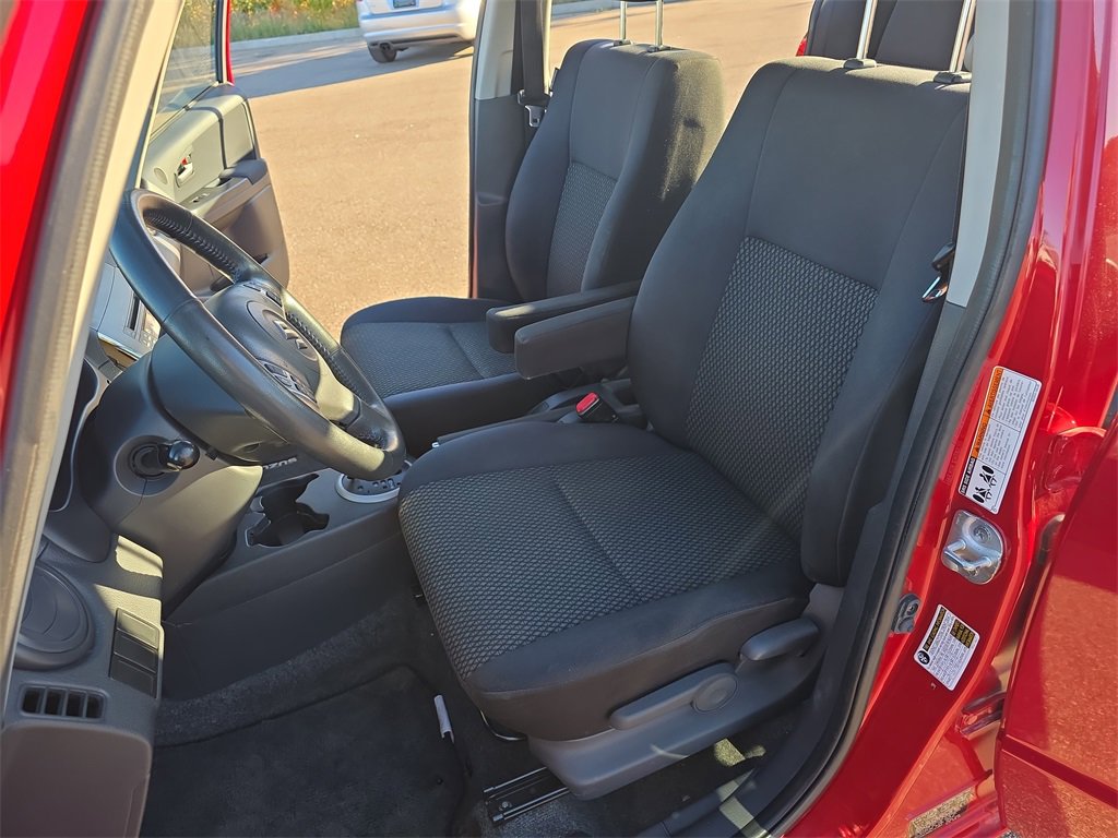 Used 2013 Suzuki SX4 LE image 14