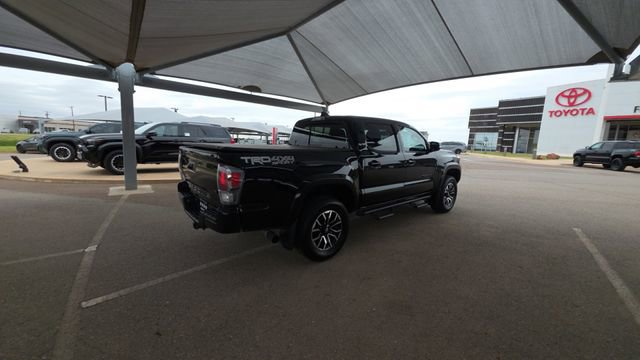 Used 2022 Toyota Tacoma TRD Sport w/ Technology Package AWD/4WD image 6