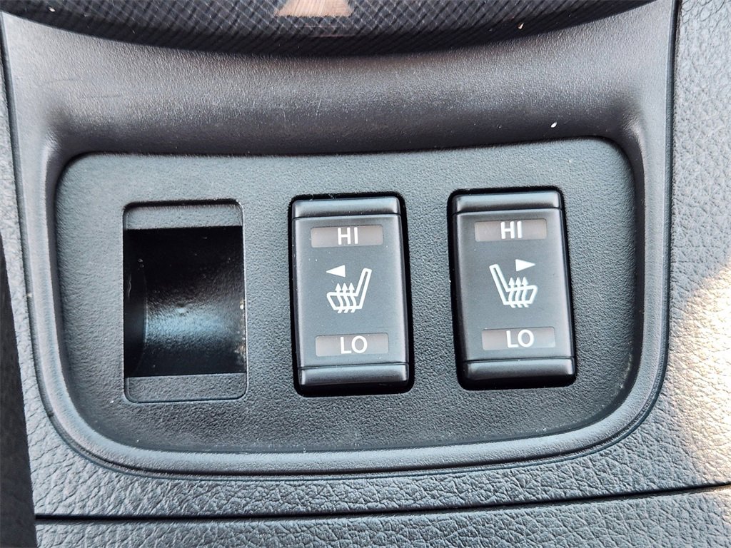Used 2018 Nissan Sentra SR w/ Technology Package image 21