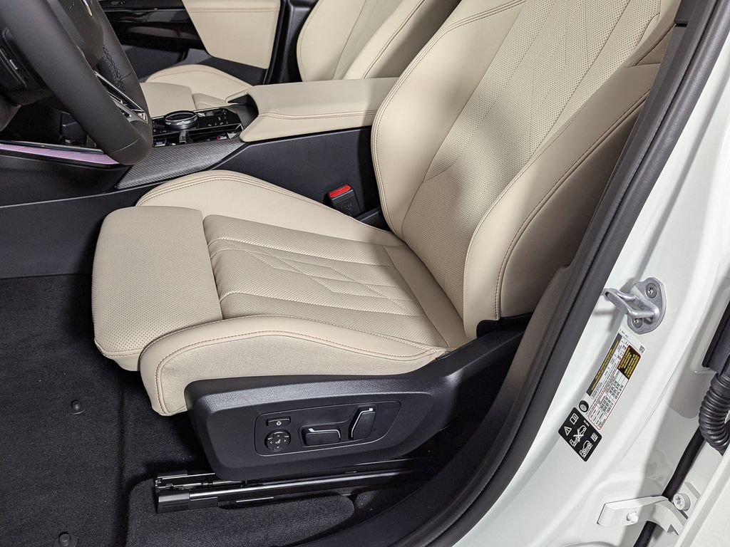 New 2026 BMW X3 xDrive30i w/ Premium Package AWD/4WD image 16