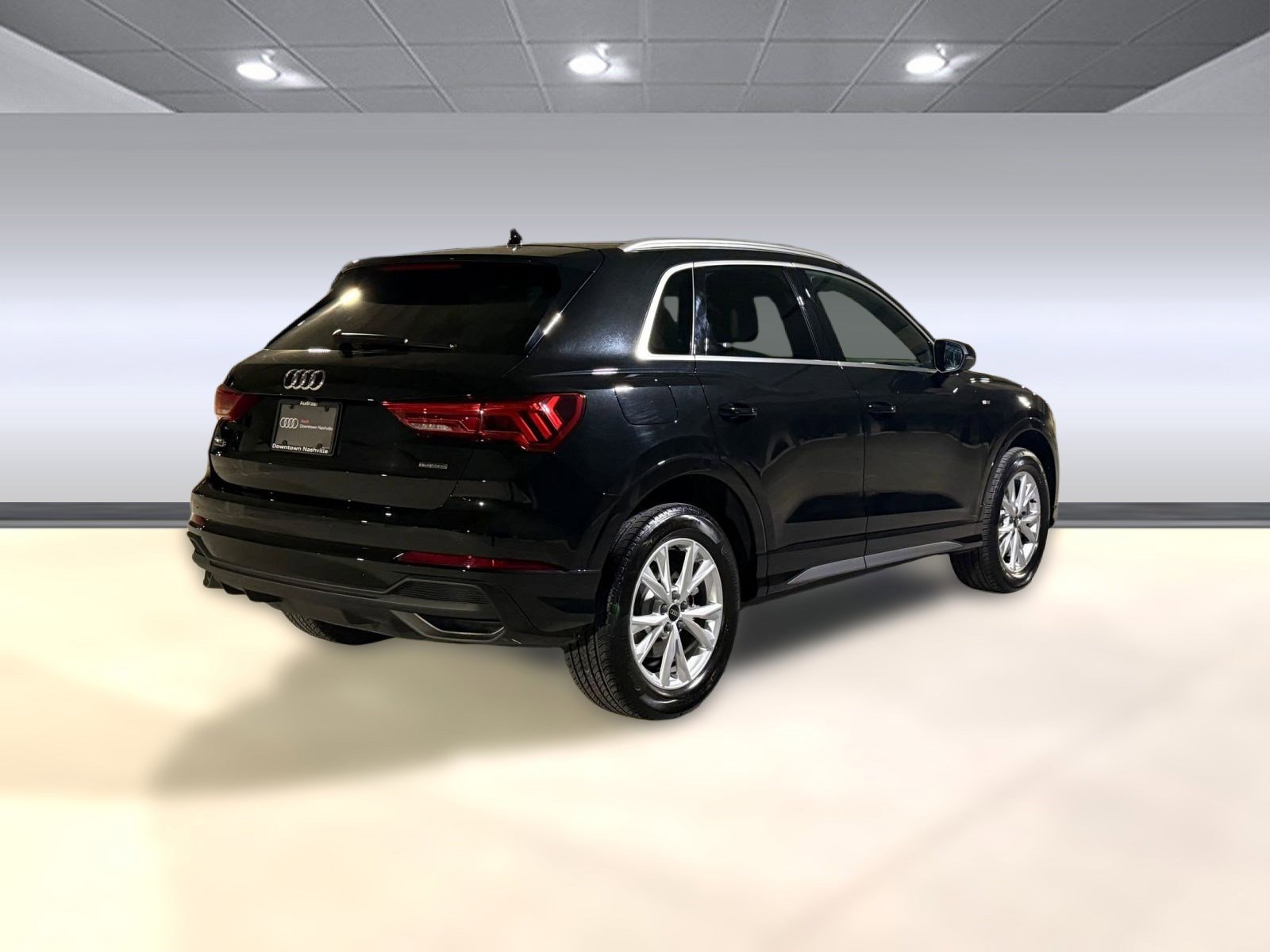 Certified 2025 Audi Q3 2.0T Premium w/ Convenience Package image 8
