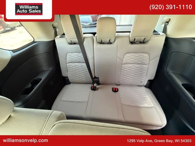 Used 2023 Nissan Pathfinder SV AWD/4WD image 13