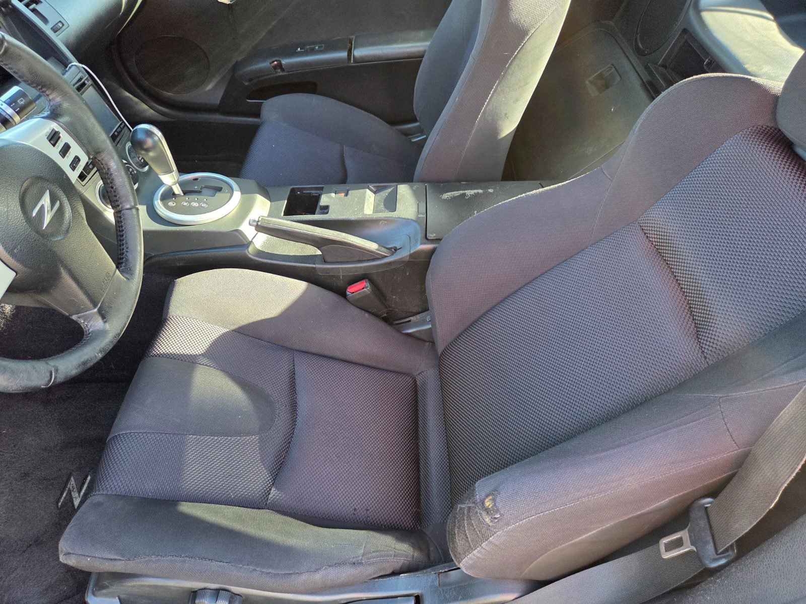 Used 2004 Nissan 350Z Enthusiast image 6