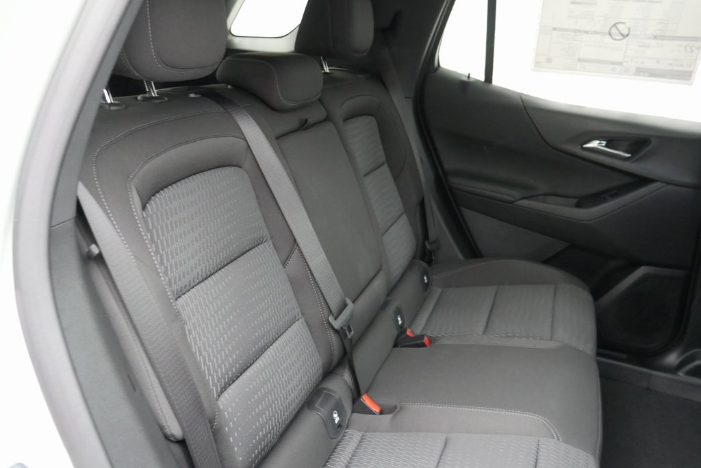 New 2026 Chevrolet Equinox LT image 23