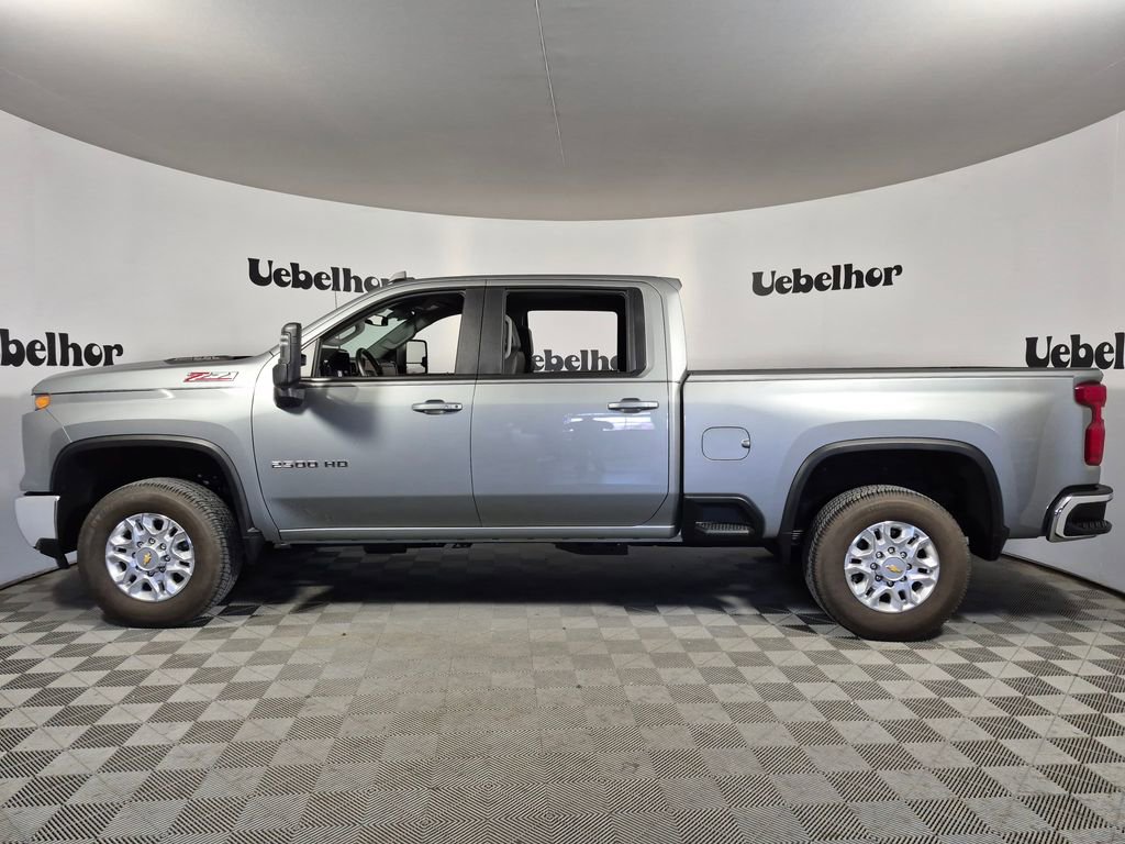 Used 2025 Chevrolet Silverado 2500 LT w/ All Star Edition AWD/4WD image 4