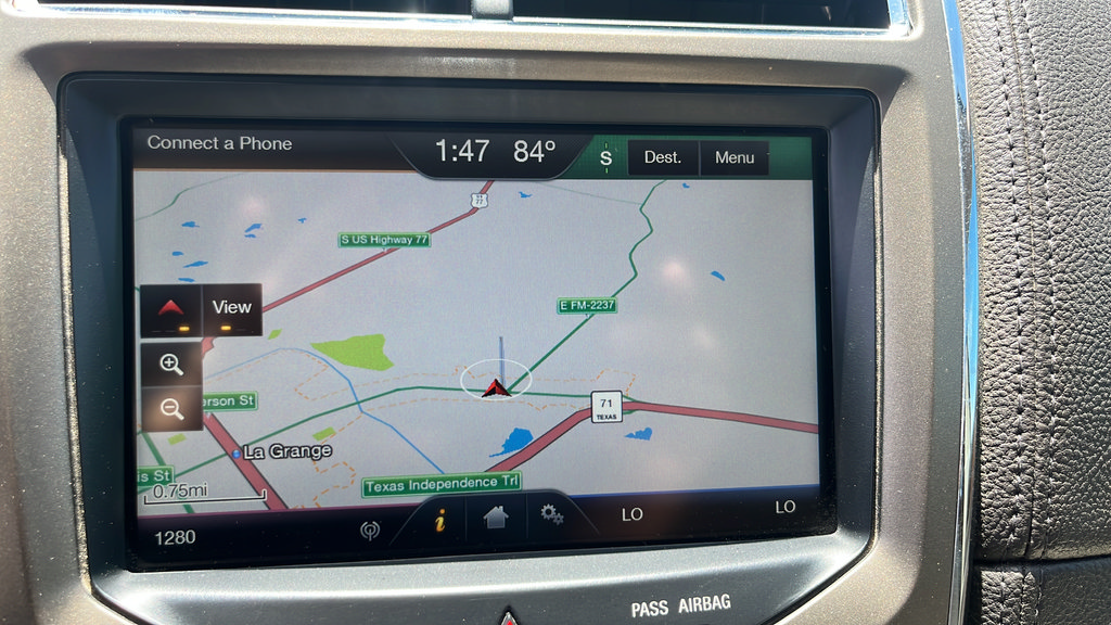 Used 2014 Lincoln MKX FWD w/ Equipment Group 102A image 17