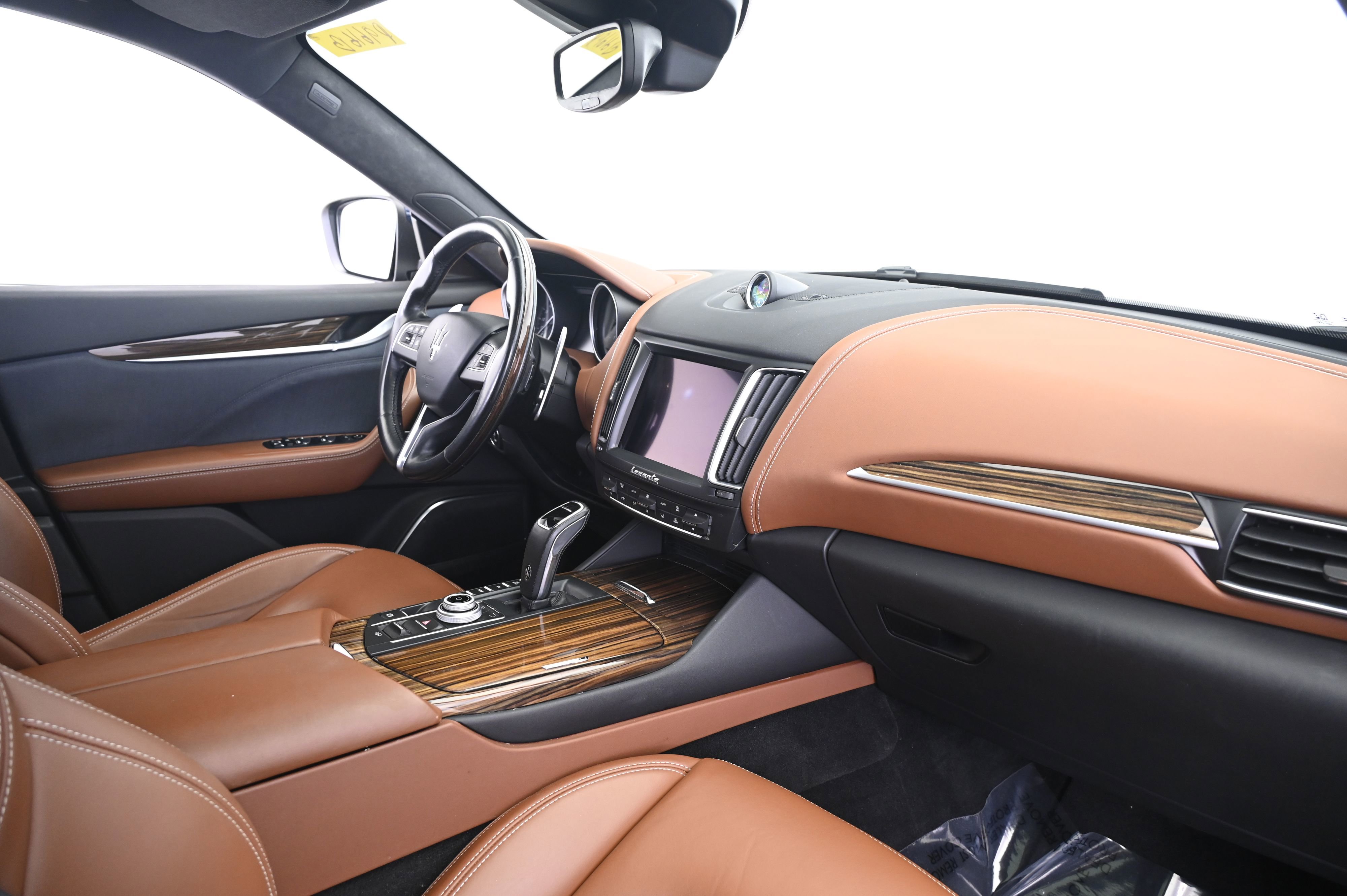 Used 2020 Maserati Levante S GranLusso AWD/4WD image 22