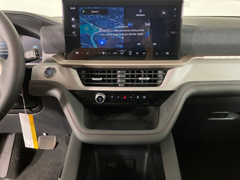 New 2026 Ford Explorer Active RWD image 28