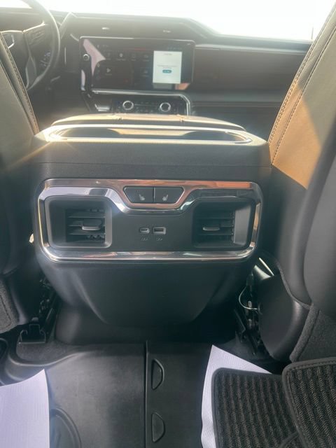 Used 2025 GMC Sierra 2500 Denali Ultimate AWD/4WD image 18