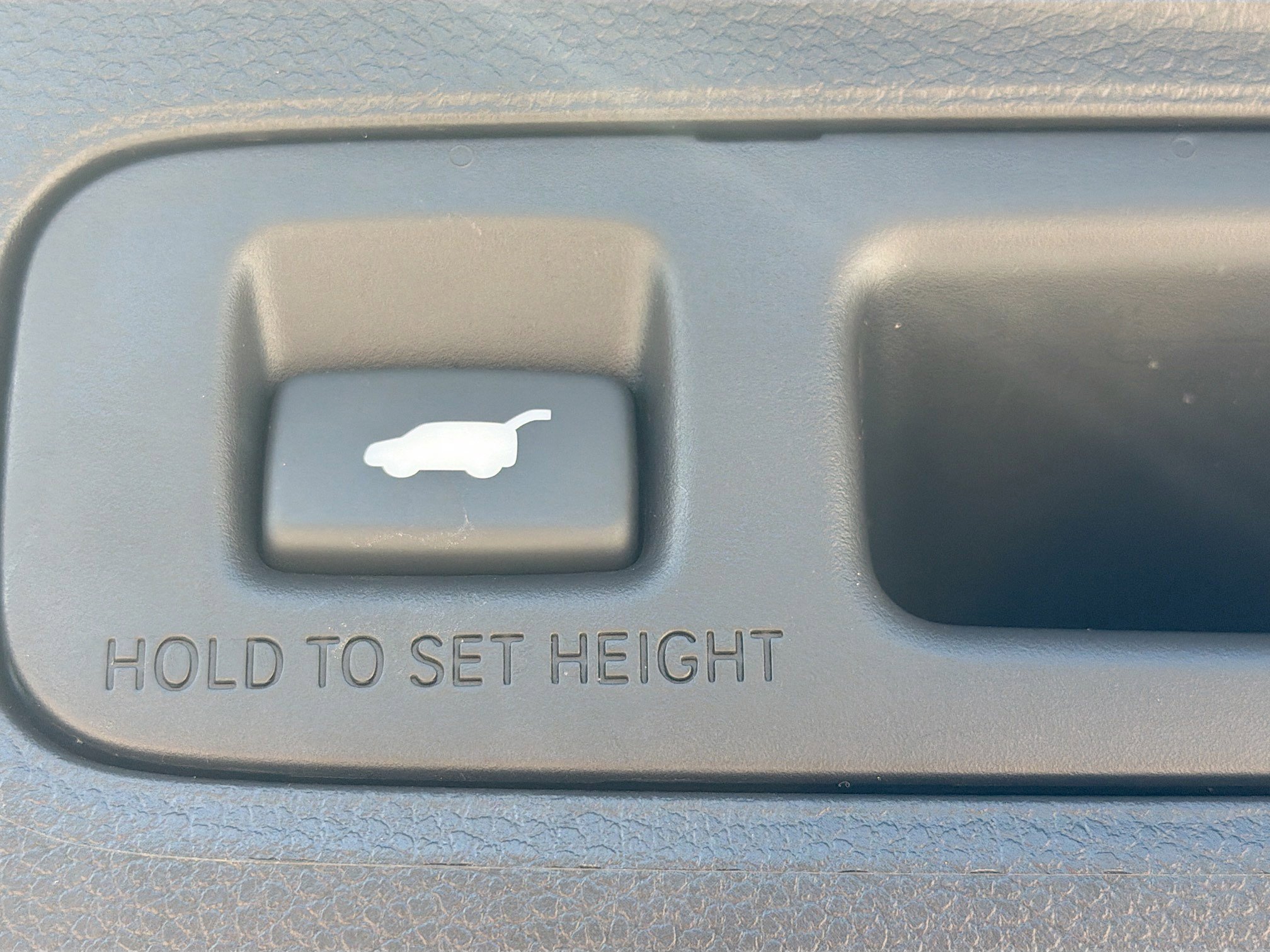 Used 2024 Honda CR-V EX-L image 13