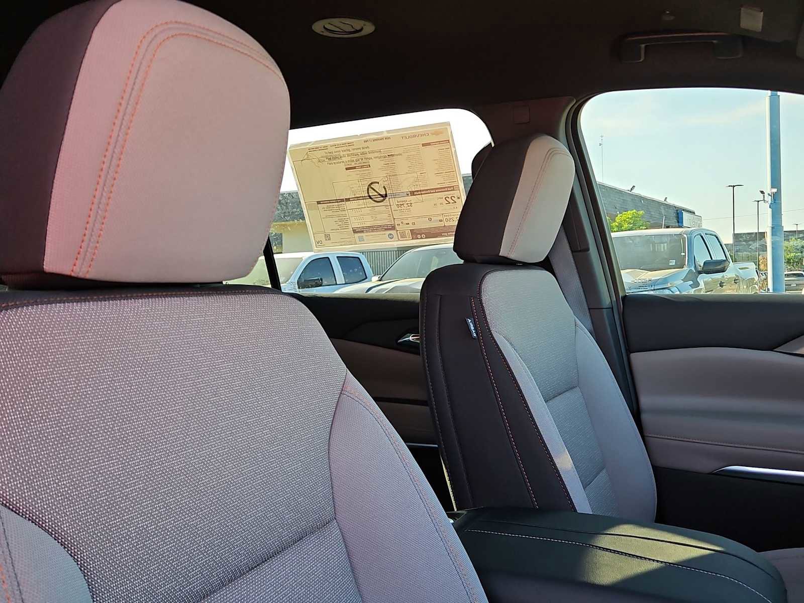 New 2026 Chevrolet Traverse LT w/ Driver Confidence Package image 17