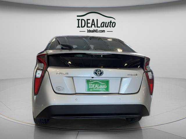 Used 2017 Toyota Prius Three image 4