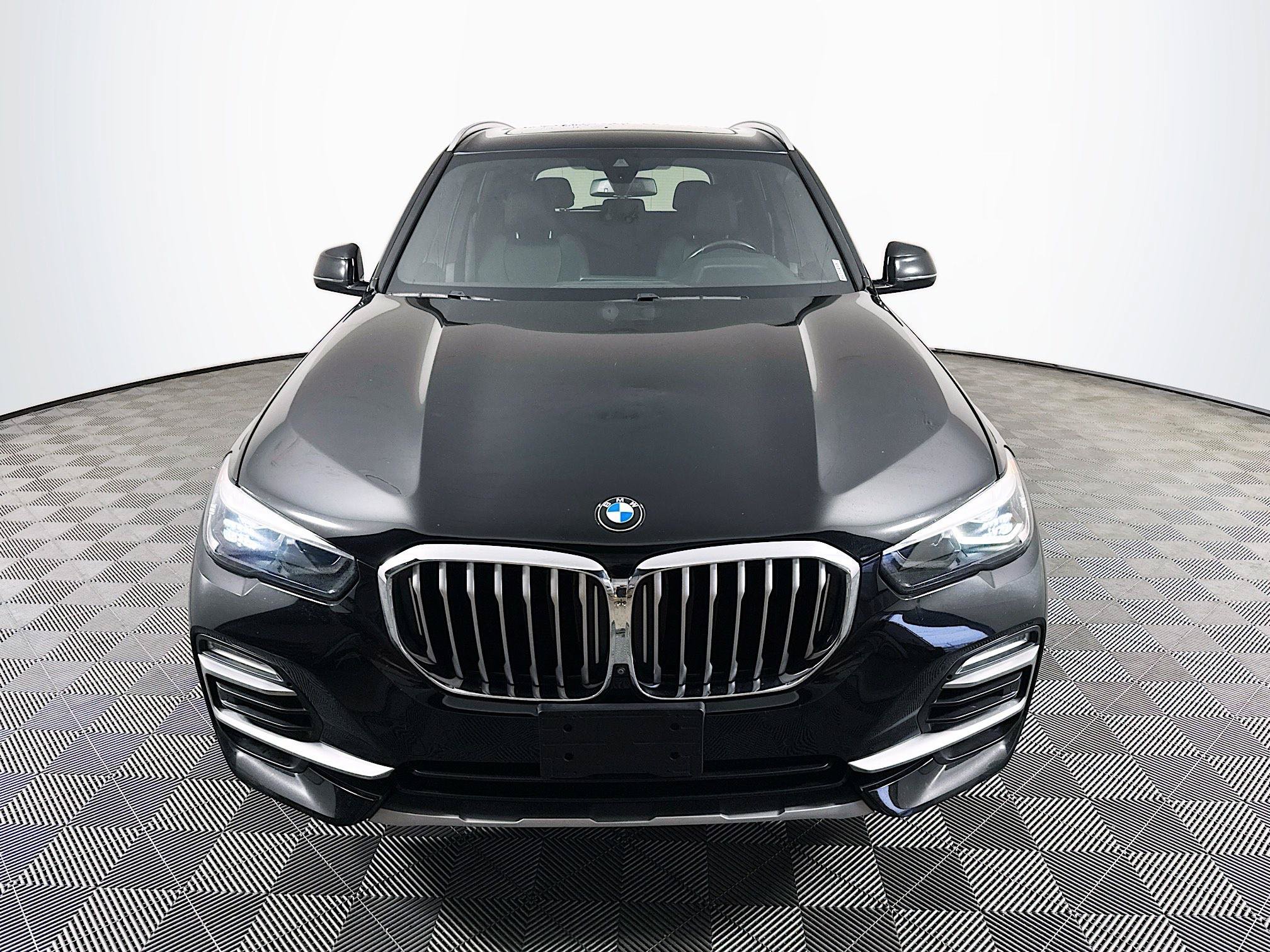 Used 2021 BMW X5 sDrive40i w/ Convenience Package RWD image 2