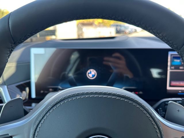New 2026 BMW X5 xDrive40i w/ M Sport Package image 18