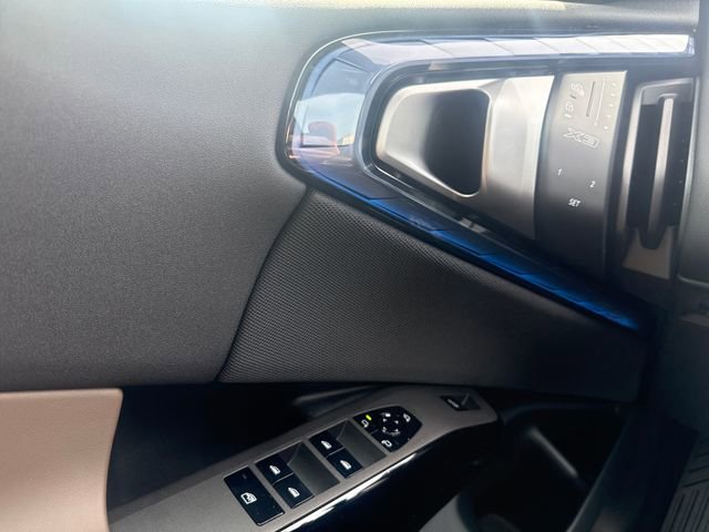 Used 2026 BMW X3 M50 w/ Premium Package image 20