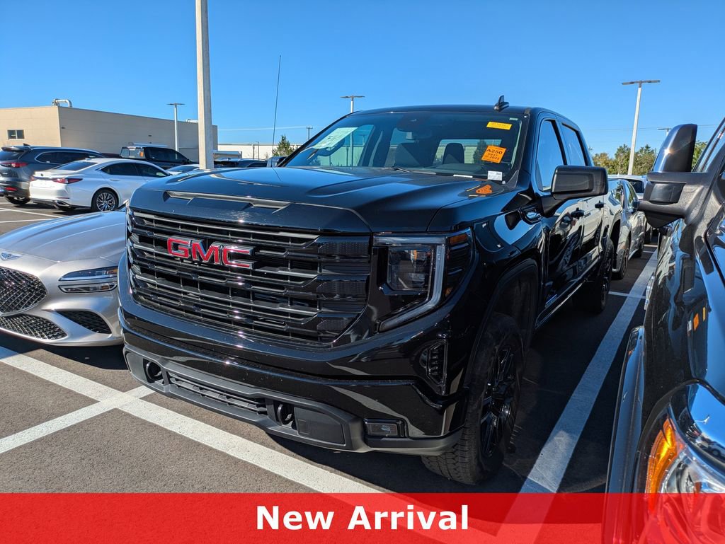 Used 2025 GMC Sierra 1500 Elevation image 1