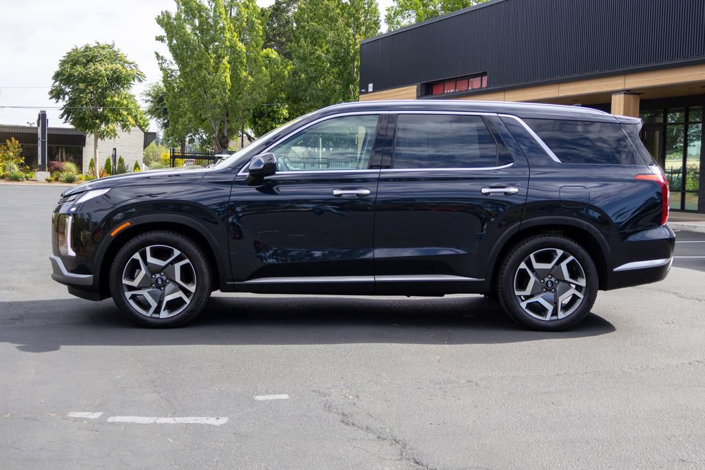 Used 2023 Hyundai Palisade Limited AWD/4WD image 10