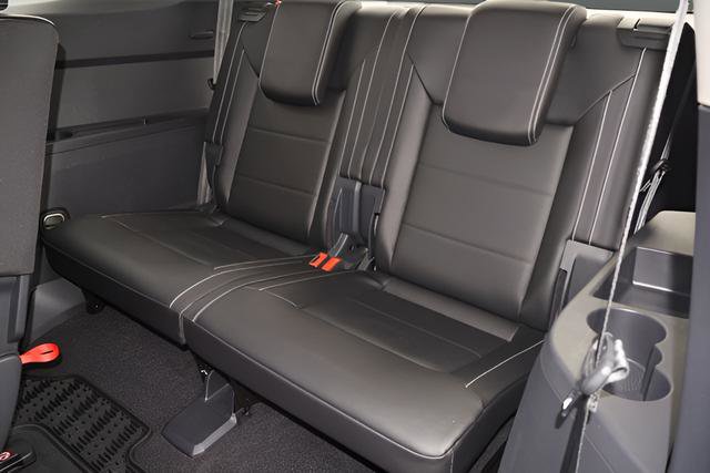 Certified 2023 Volkswagen Atlas SEL AWD/4WD image 19