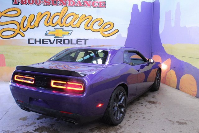 Used 2023 Dodge Challenger R/T w/ Blacktop Package image 8