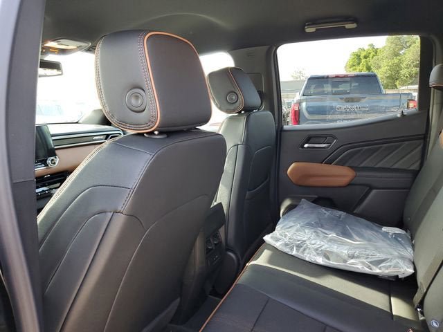 New 2026 GMC Canyon AT4 AWD/4WD image 10