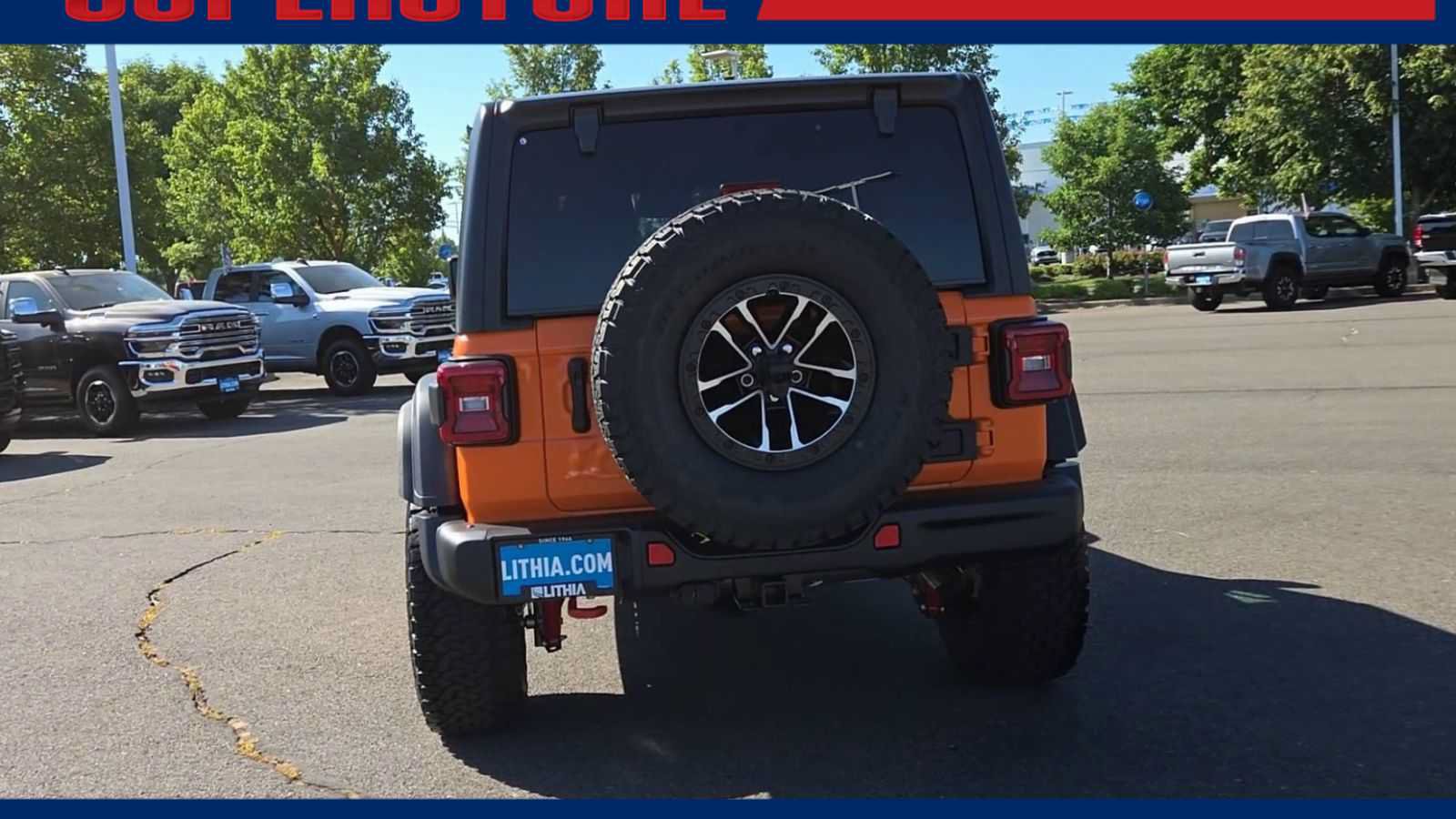 New 2026 Jeep Wrangler Unlimited Rubicon w/ Xtreme 35 Tire Package AWD/4WD image 7