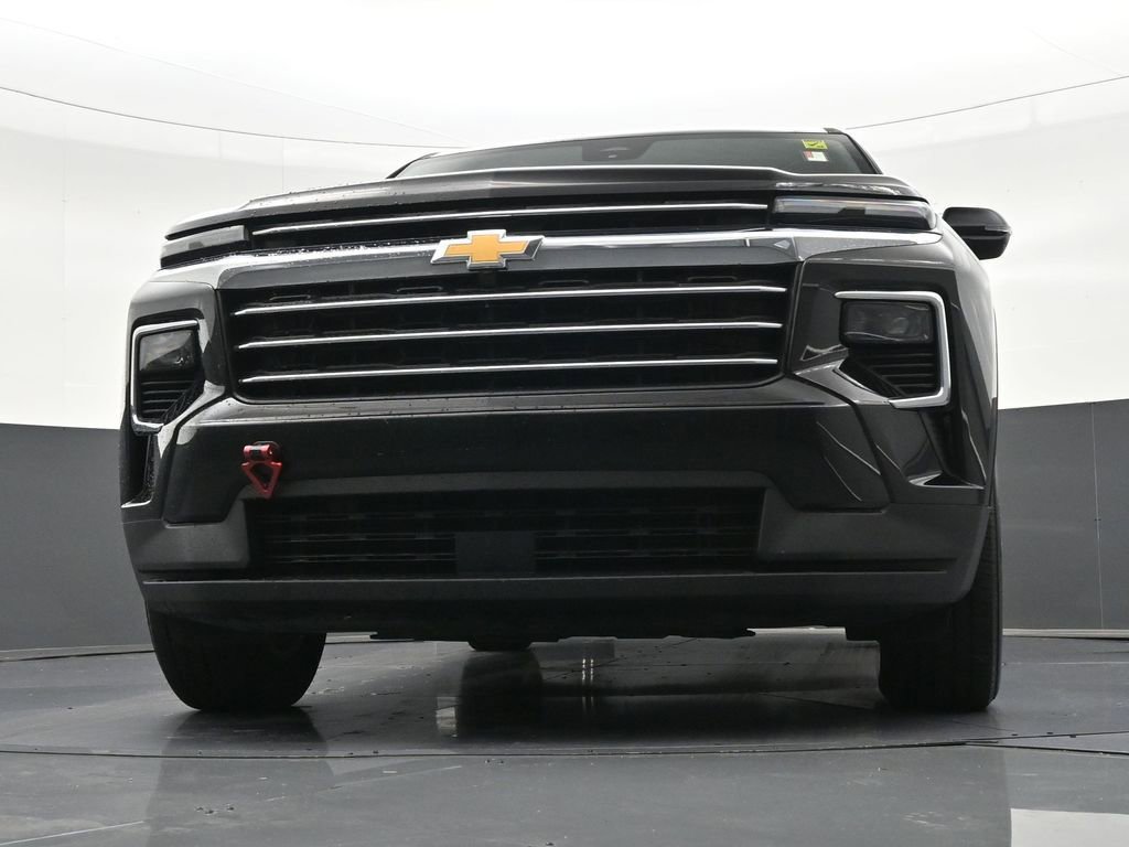 Used 2025 Chevrolet Traverse LT image 31