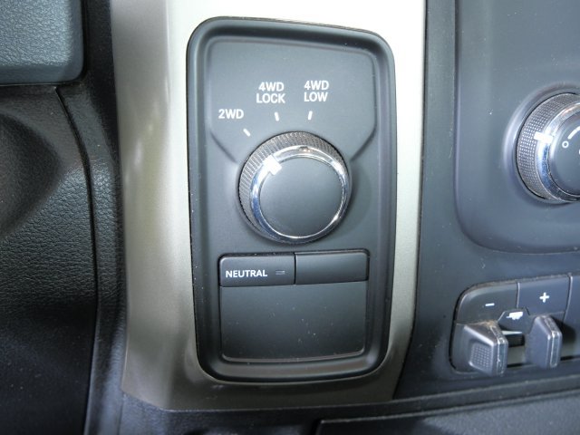 Used 2013 RAM 2500 SLT AWD/4WD image 26