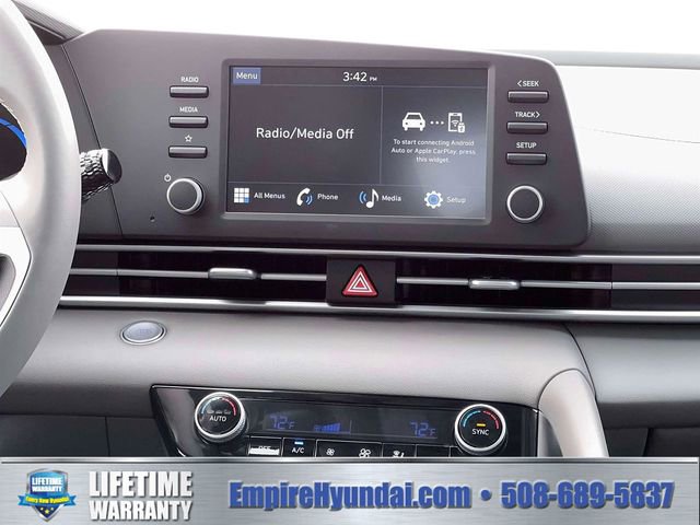 New 2026 Hyundai Elantra Sport FWD image 19