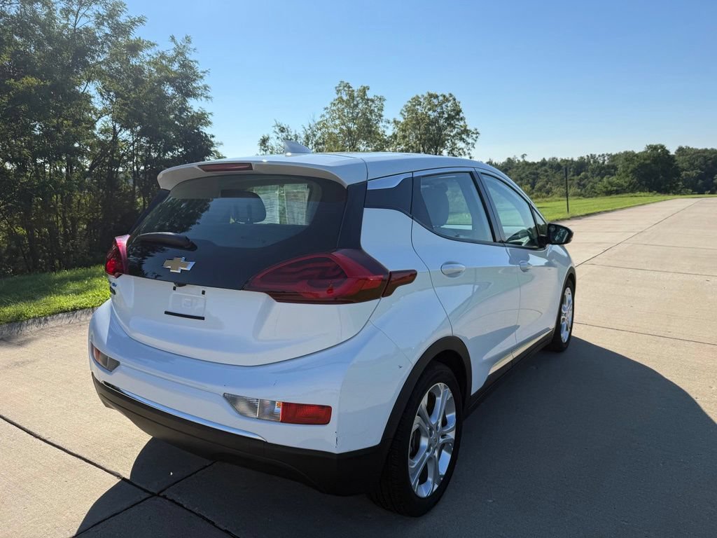 Used 2021 Chevrolet Bolt LT FWD image 3
