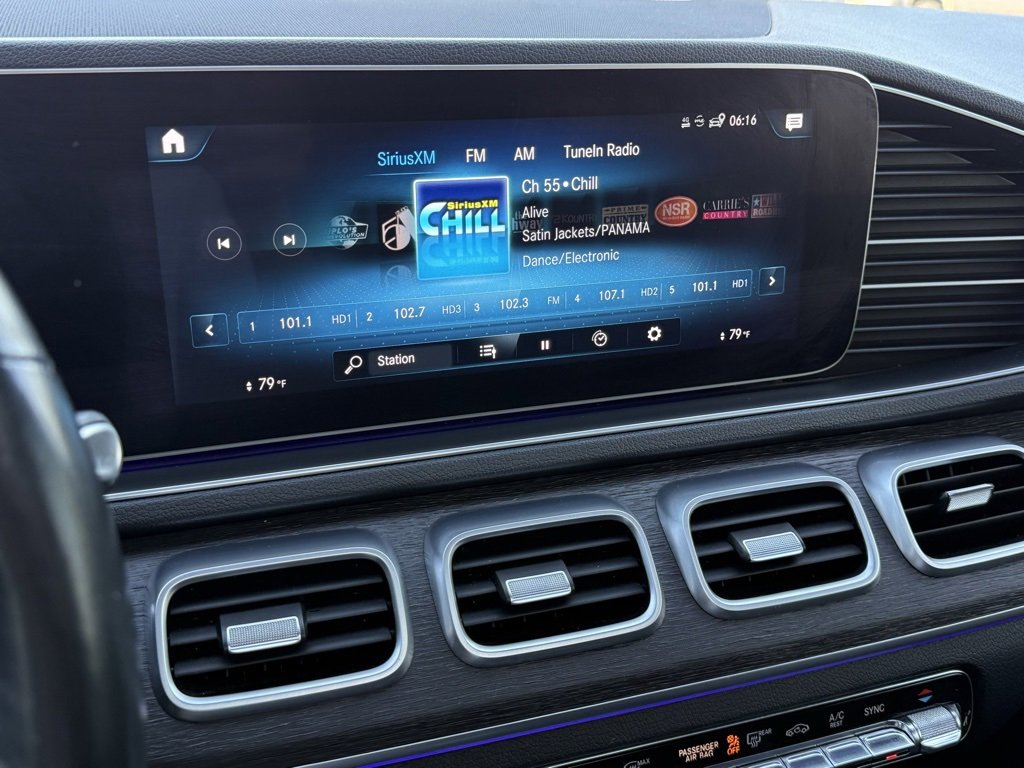 Used 2020 Mercedes-Benz GLE 350 4MATIC image 36