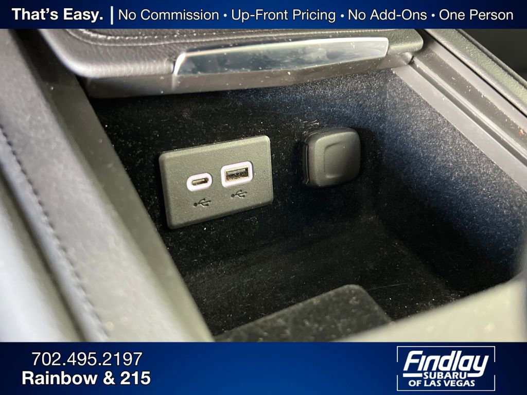 Used 2022 Cadillac XT4 Sport w/ LPO, ONYX Package image 37