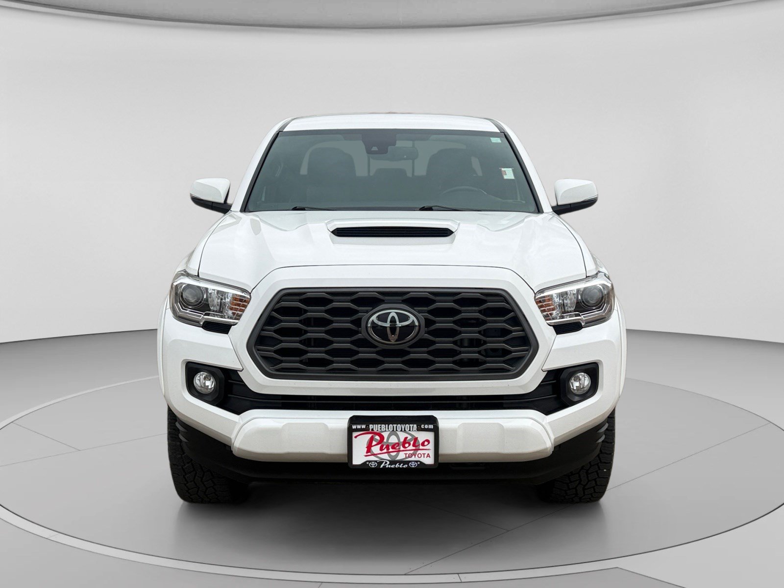 Used 2021 Toyota Tacoma TRD Sport w/ Technology Package AWD/4WD image 8