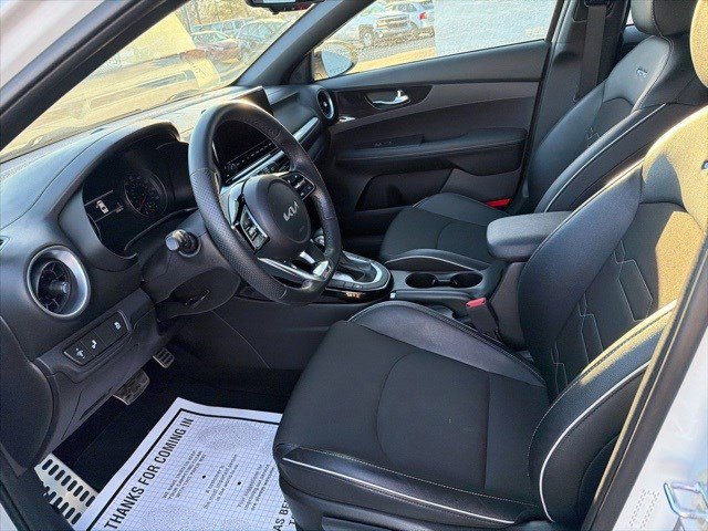 Used 2023 Kia Forte GT-Line image 11