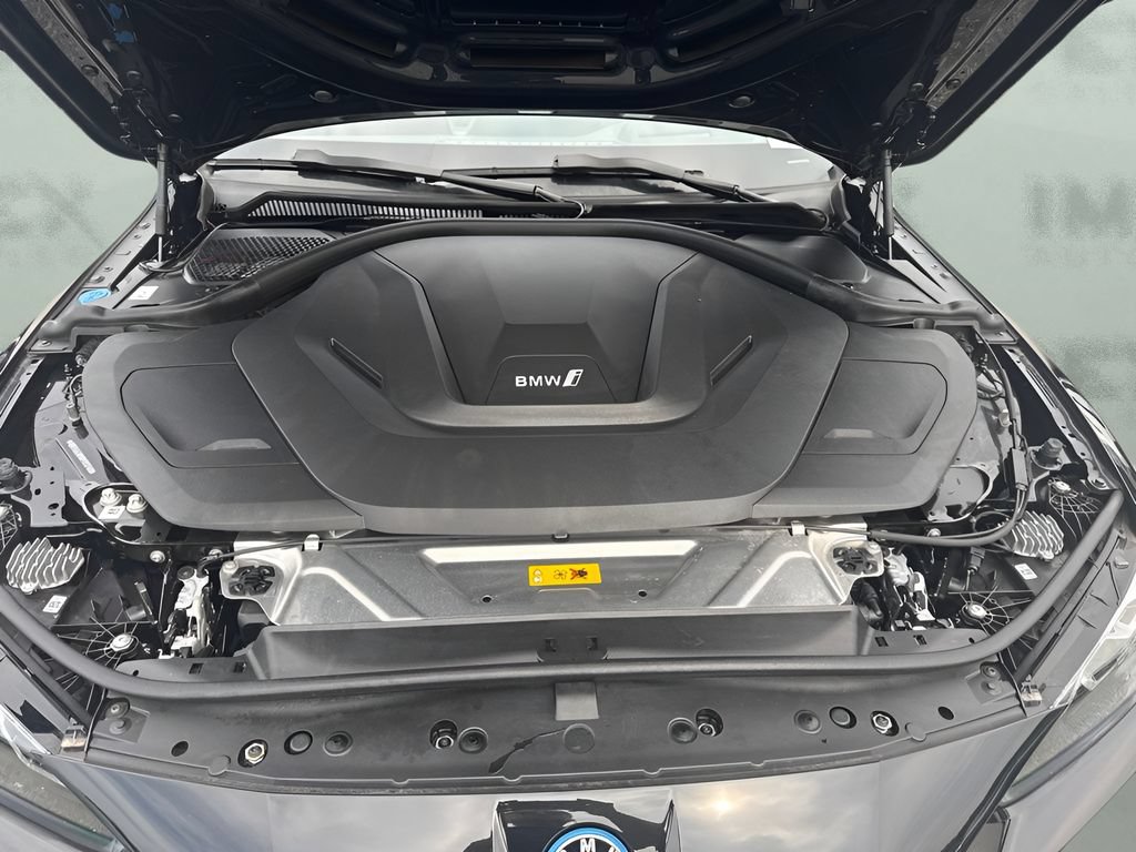 Used 2023 BMW i4 eDrive35 RWD image 21