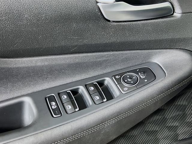 Used 2023 Hyundai Santa Fe SEL image 9
