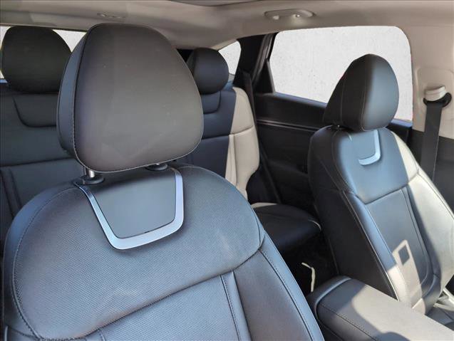 Certified 2023 Hyundai Tucson Limited AWD/4WD image 24