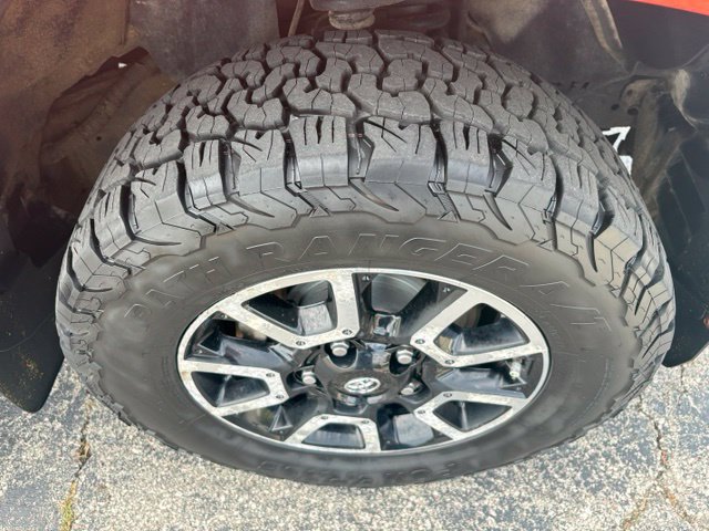 Used 2016 Toyota Tundra SR5 AWD/4WD image 19