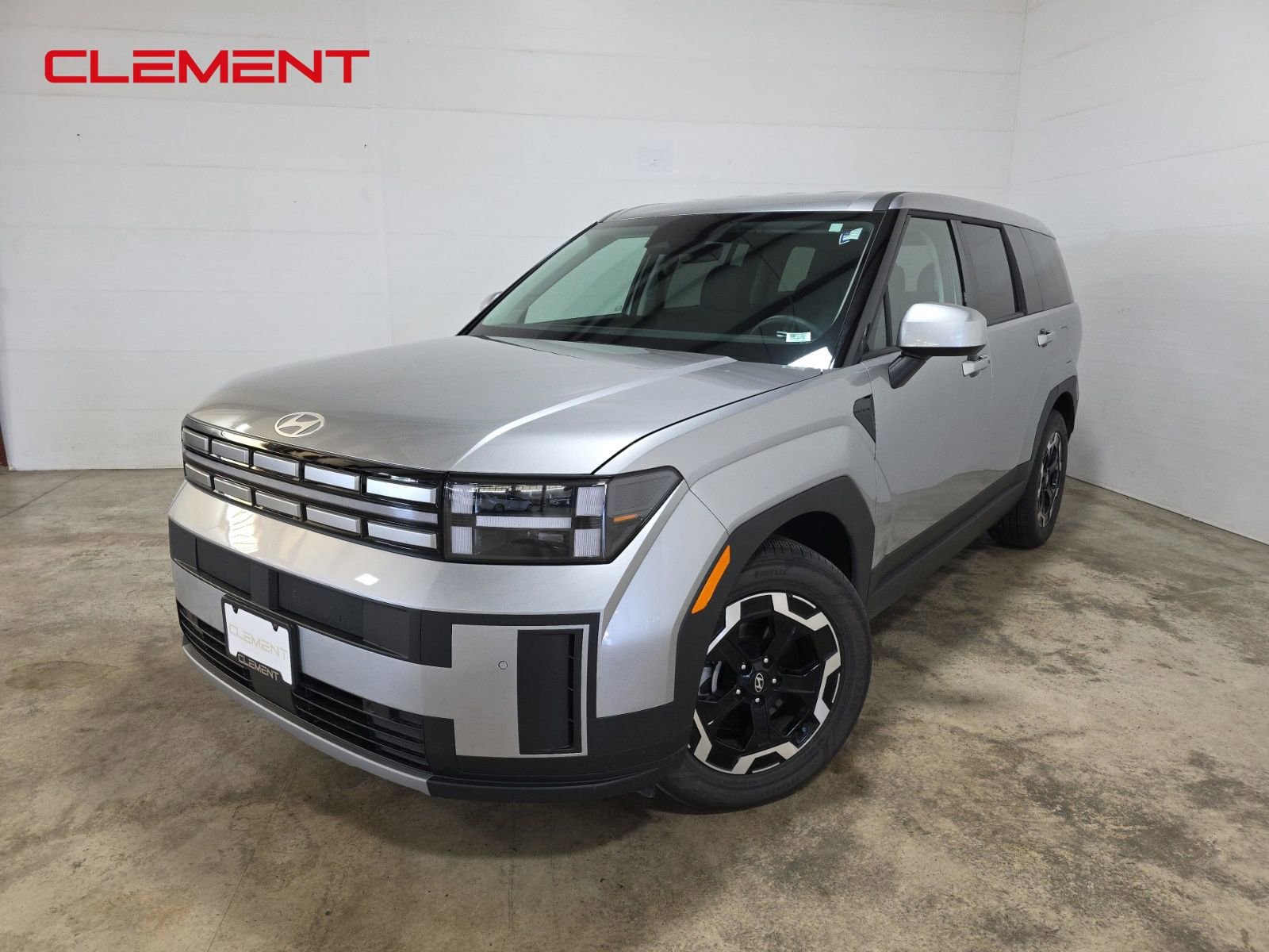 Used 2025 Hyundai Santa Fe SE