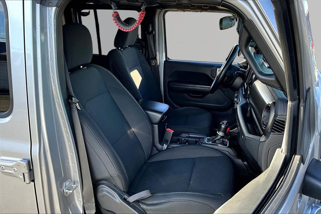 Used 2018 Jeep Wrangler Unlimited Sport S image 24
