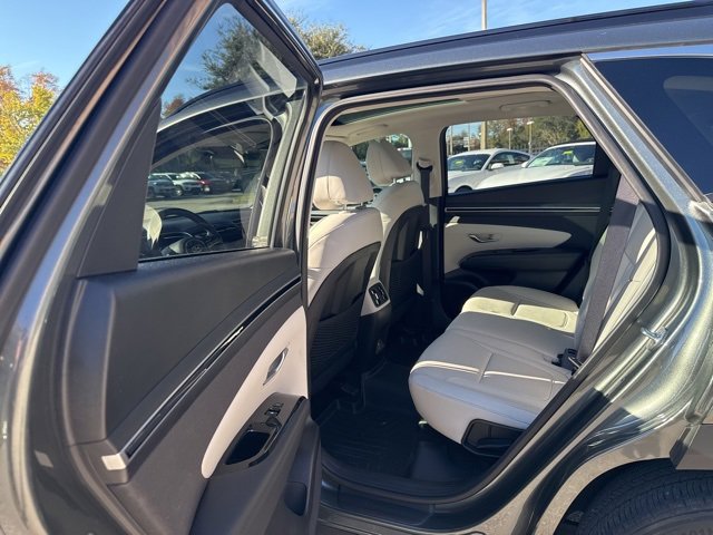 Used 2022 Hyundai Tucson Limited image 14